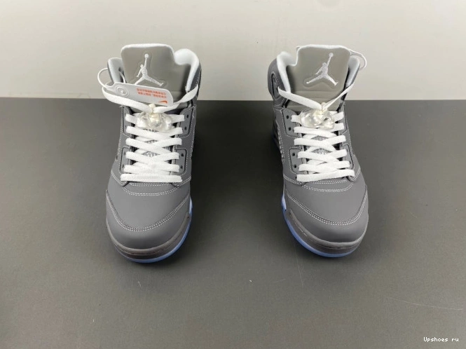 Jordan  Grey'   5 Retro 136027-005 'Wolf 1130